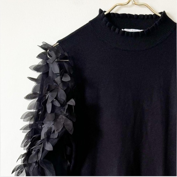 Sioni Black Petal Frill Sleeve Ruffle Neck Woman’s Sweater Size Small - Picture 6 of 13